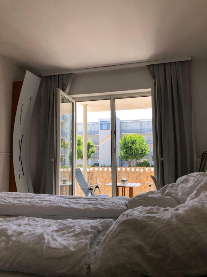 Apartment Parkplatz Und Balkon - Burberg's Heimathafen In Wiesbaden