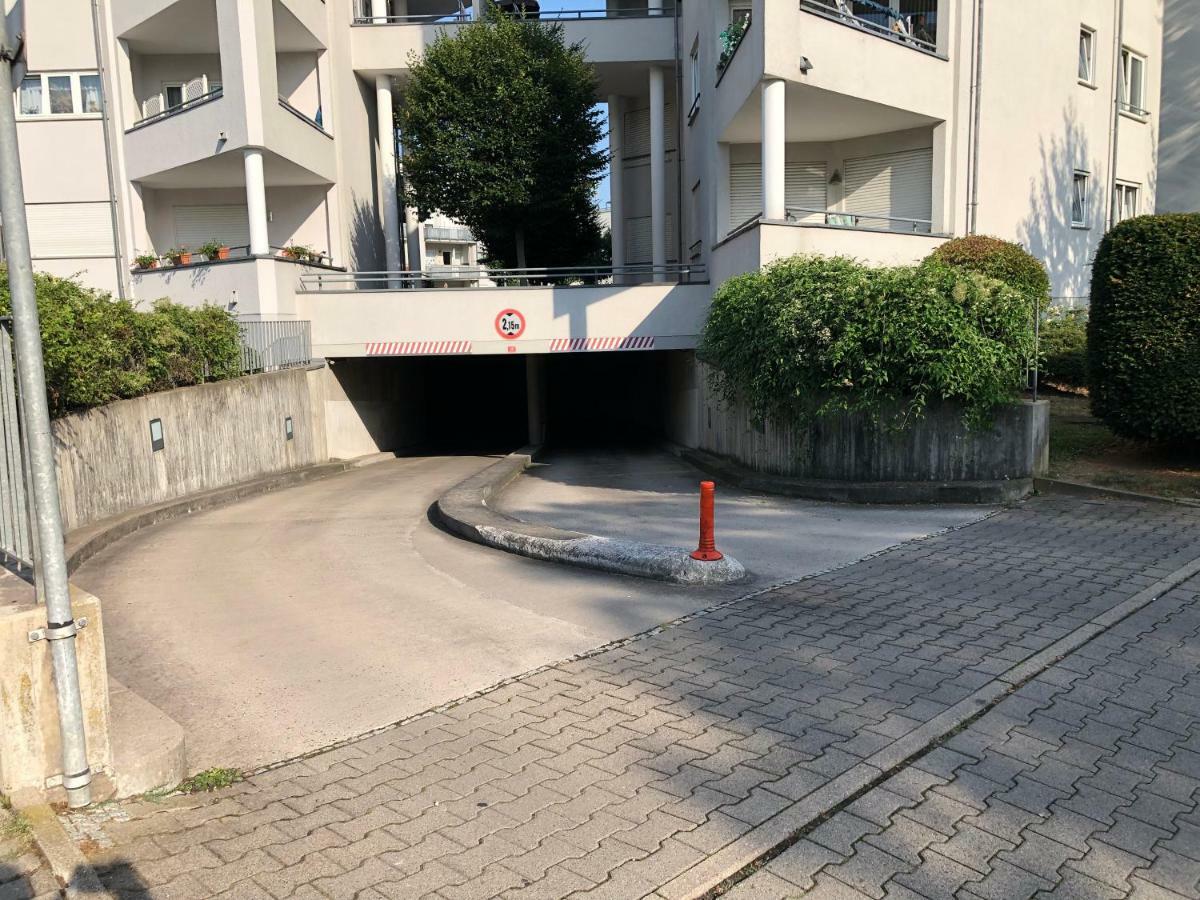 Parkplatz Und Balkon - Burberg's Heimathafen In Apartment *